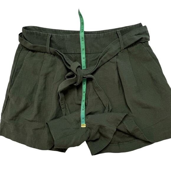ANN TAYLOR Pine Green Linen Blend Pleated Belted Shorts Size 2 Womens *READ* - Picture 6 of 8